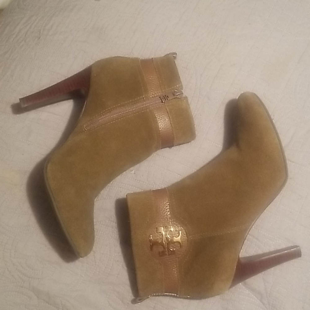 Tory Burch olive green booties